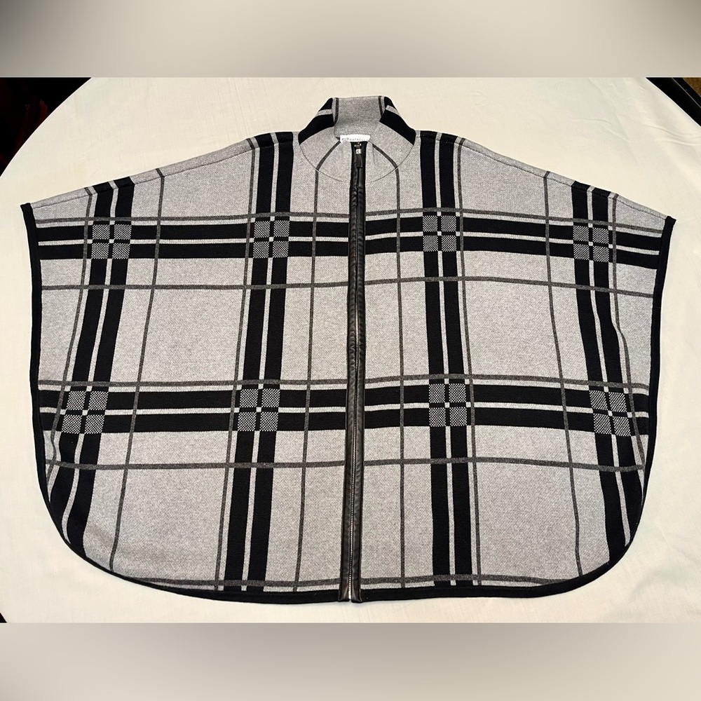 Rafaella Women’s Plaid Zipper Poncho Sweater – Gray & Black Cape Style (NWT) - Picture 2 of 8